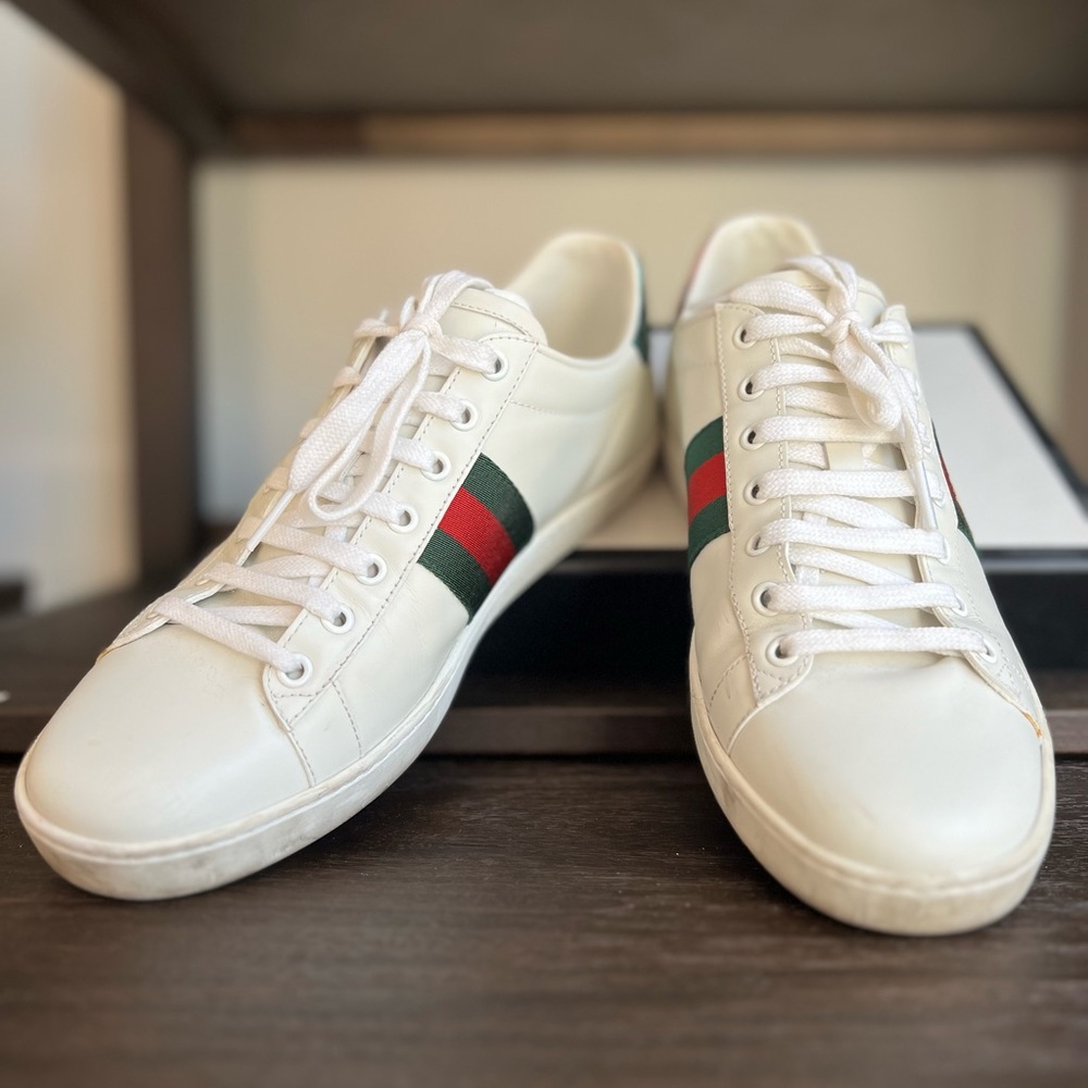 Gucci WOMEN'S ACE SNEAKER WITH BEE - Picture 4 of 14